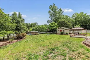 4001 Marie Dr, Winston-Salem, NC 27127 - Photo 22