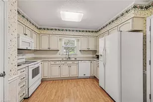 4001 Marie Dr, Winston-Salem, NC 27127 - Photo 8