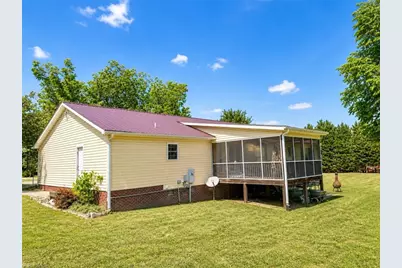 858 George Murphy Road, Winston-Salem, NC 27107 - Photo 4
