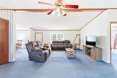 580 Mangum Road, Reidsville, NC 27320 - Photo 10