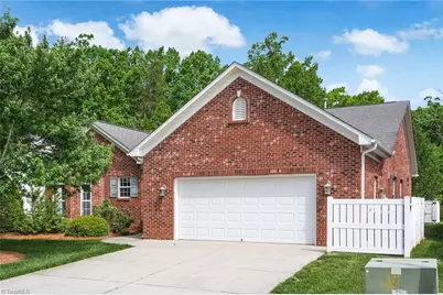 205 Heritage Hill Drive, Jamestown, NC 27282 - Photo 4