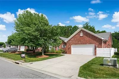 205 Heritage Hill Drive, Jamestown, NC 27282 - Photo 2