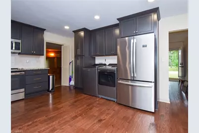 515 Manor Drive, High Point, NC 27260 - Photo 6