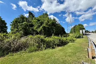 2320 E Green Dr, High Point, NC 27260 - Photo 12
