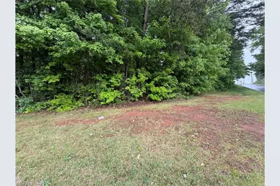 2320 E Green Drive, High Point, NC 27260 - Photo 2
