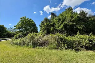 2320 E Green Dr, High Point, NC 27260 - Photo 14