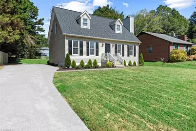 5525 Moravian Heights Lane, Clemmons, NC 27012 - Photo 2