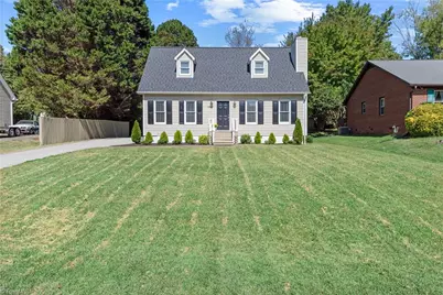 5525 Moravian Heights Lane, Clemmons, NC 27012 - Photo 4