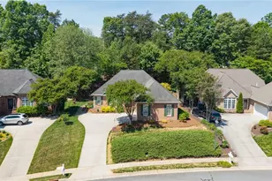 128 Oakmont Dr, Kernersville, NC 27284 - Photo 14