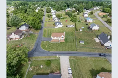136 Central Ridge Court, Clemmons, NC 27012 - Photo 2