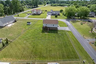 136 Central Ridge Ct, Clemmons, NC 27012 - Photo 4