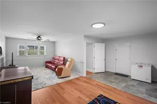 136 Central Ridge Ct, Clemmons, NC 27012 - Photo 10