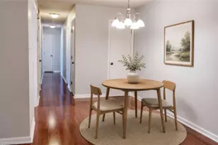 2935 Oaktop Cir, Greensboro, NC 27410 - Photo 6