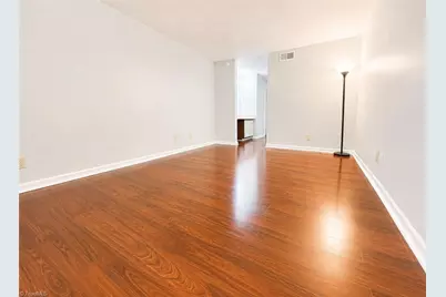 2935 Oaktop Circle, Greensboro, NC 27410 - Photo 18