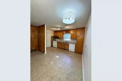 1207 Cliffwood Drive, Greensboro, NC 27406 - Photo 2
