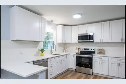 1703 Gracewood Drive, Greensboro, NC 27408 - Photo 10