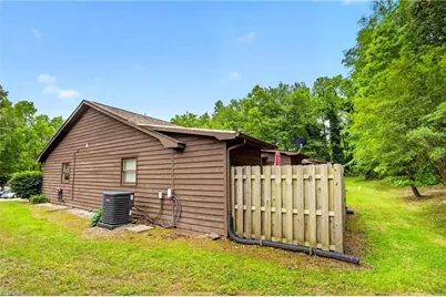 3125 Rockingham Road, High Point, NC 27265 - Photo 24
