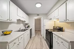 2205 Sunderland Rd, Winston-Salem, NC 27103 - Photo 10