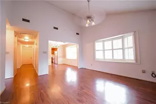136 Chrisfield Cir, Winston-Salem, NC 27104 - Photo 14
