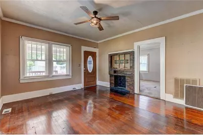 209 Burton Street, Reidsville, NC 27320 - Photo 6