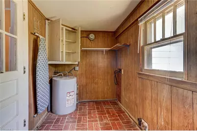 209 Burton Street, Reidsville, NC 27320 - Photo 24
