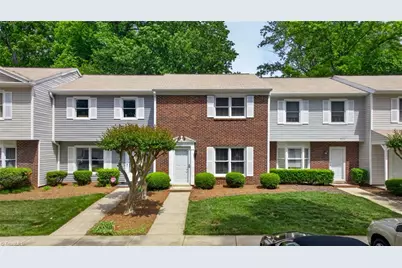 4321 Baylor Street, Greensboro, NC 27455 - Photo 2