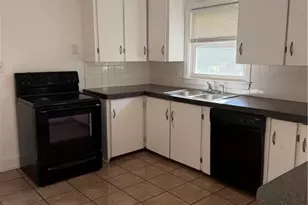 439 Meadowview Dr, Winston-Salem, NC 27107 - Photo 8