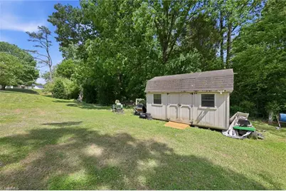12577 Old US Highway 52, Winston-Salem, NC 27107 - Photo 38