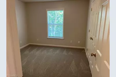 3700 Cotswold Terrace #3B, Greensboro, NC 27410 - Photo 6
