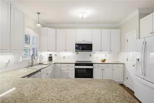 5202 Northforest Dr, McLeansville, NC 27301 - Photo 10
