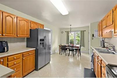 105 Spring Park Court, Clemmons, NC 27012 - Photo 10