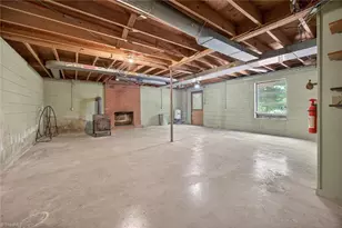 9791 Old Liberty Rd, Liberty, NC 27298 - Photo 32