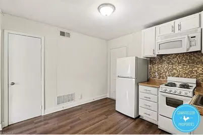 115 Florence Street #13, Graham, NC 27253 - Photo 2