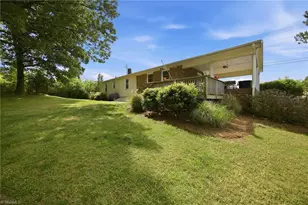 5406 Reidsville Rd, Walkertown, NC 27009 - Photo 20