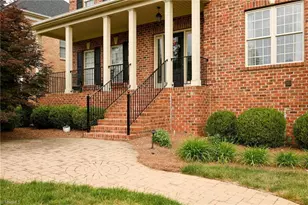 1018 Keswick Ln, Clemmons, NC 27012 - Photo 4