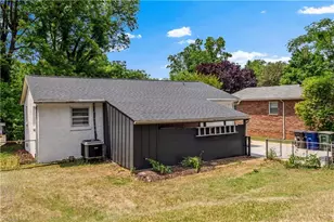 2357 Parkway Dr, Winston-Salem, NC 27103 - Photo 26