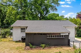 2357 Parkway Dr, Winston-Salem, NC 27103 - Photo 28