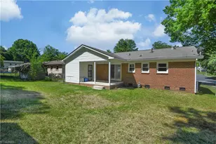 1620 Woodbriar Ave, Greensboro, NC 27405 - Photo 22