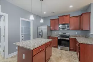 4754 Abbey Park Rd, Kernersville, NC 27284 - Photo 28