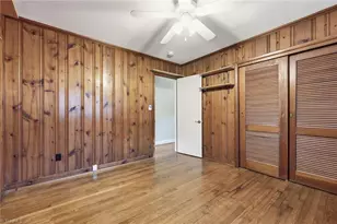 116 Pineburr Rd, Greensboro, NC 27455 - Photo 22