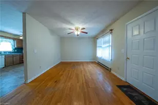 4361 N Old 52 Rd, Pinnacle, NC 27043 - Photo 12