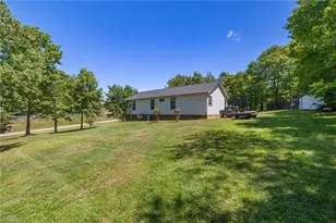 272 Victoria Cir, Madison, NC 27025 - Photo 32