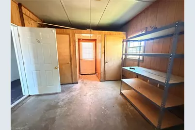 3216 Country View Road, Jonesville, NC 28642 - Photo 24
