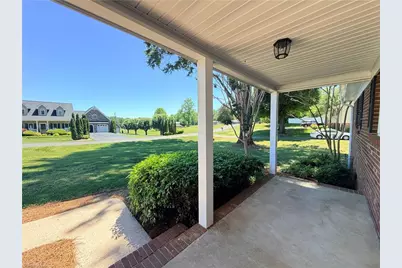 3216 Country View Road, Jonesville, NC 28642 - Photo 2