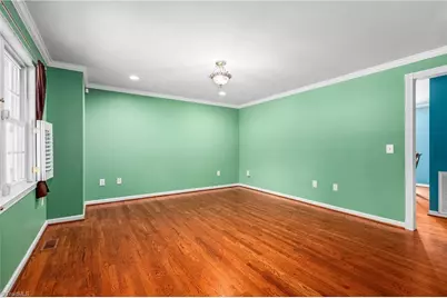 1004 Briarcliff Road, Yadkinville, NC 27055 - Photo 6
