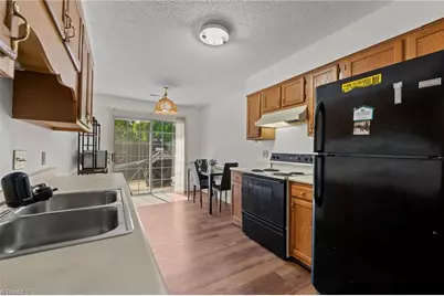 814 Guilford College Road #110, Greensboro, NC 27409 - Photo 20