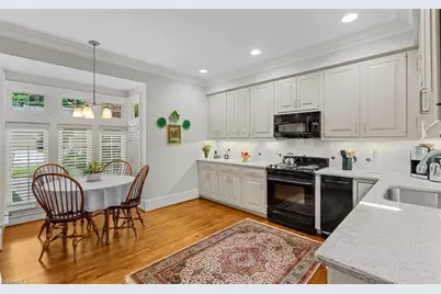30 Sturbridge Lane, Greensboro, NC 27408 - Photo 6