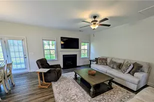226 Bismarck Ct, Winston-Salem, NC 27104 - Photo 12