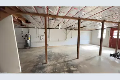 2319 Albright Drive, Greensboro, NC 27408 - Photo 34