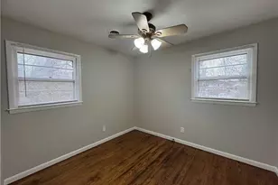 2319 Albright Dr, Greensboro, NC 27408 - Photo 28